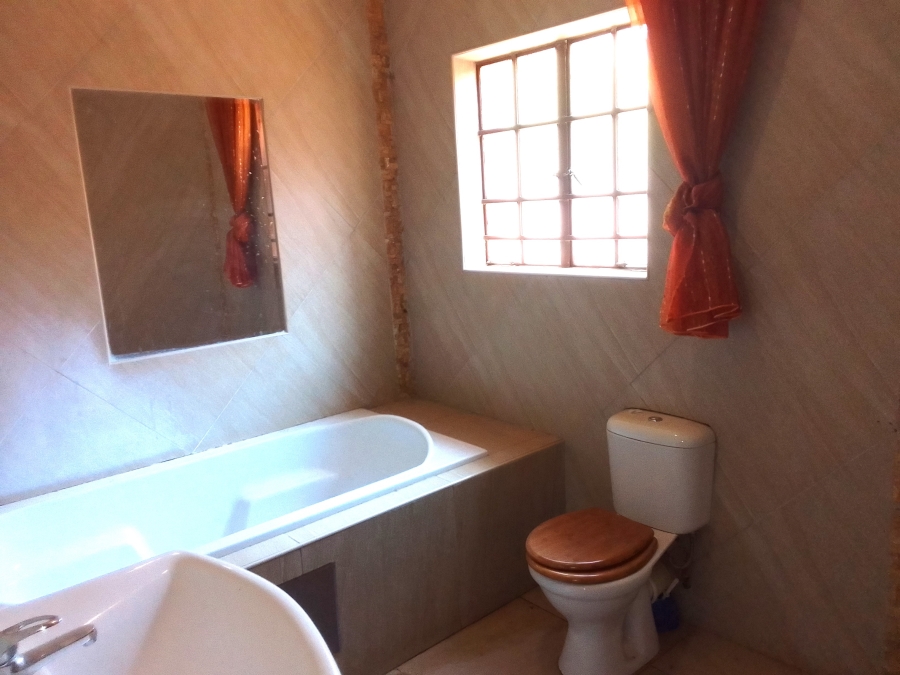 12 Bedroom Property for Sale in Olifantsnek North West